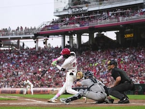 Yankees’ new arm fizzles after good start with Reds’ young gun slaying